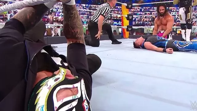 Seth Rollins derrotó a Dominik Mysterio | Video: WWE.