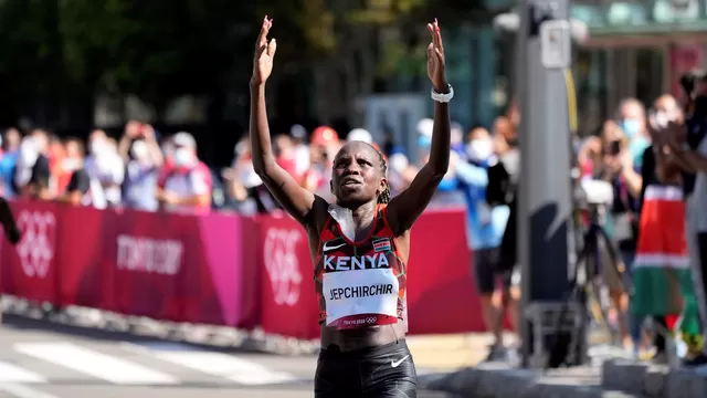 Tokio 2020: La maratón olímpica femenina fue la más lenta de la historia