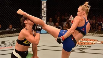 UFC: Holly Holm ganó por nocaut con una patada a la cabeza de Bethe Correia