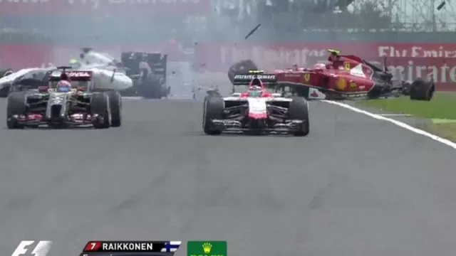 Vea el duro accidente de Kimi Raikkonen en el GP de Gran Bretaña