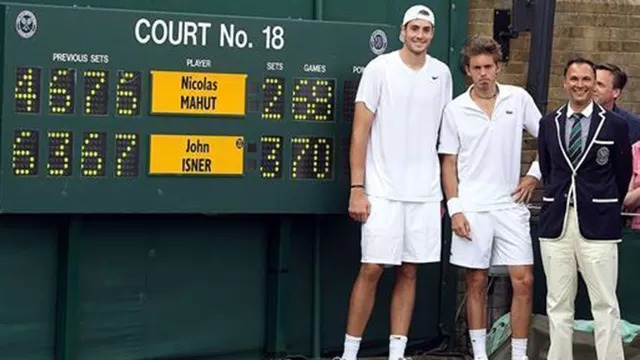 El recordado partido de Wimbledon entre Isner y Mahut del 2010. | Foto: AFP