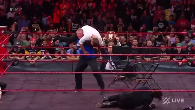 Video: WWE Espa&ntilde;ol.