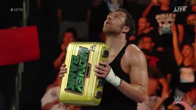 WWE Money in the Bank: así se quedó Dean Ambrose con el maletín