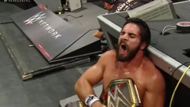 Rollins retuvo el título mundial sobre Sting. 