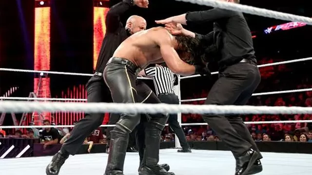 WWE: Seth Rollins fue traicionado por su seguridad y peligra su título
