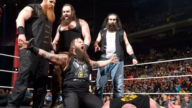 WWE: los Wyatt &#39;destruyeron&#39; a Roman Reigns y Brock Lesnar en RAW-foto-7
