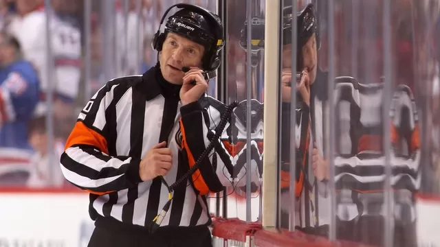 Tim Peel quedó fuera de la NHL. | Video: YouTube