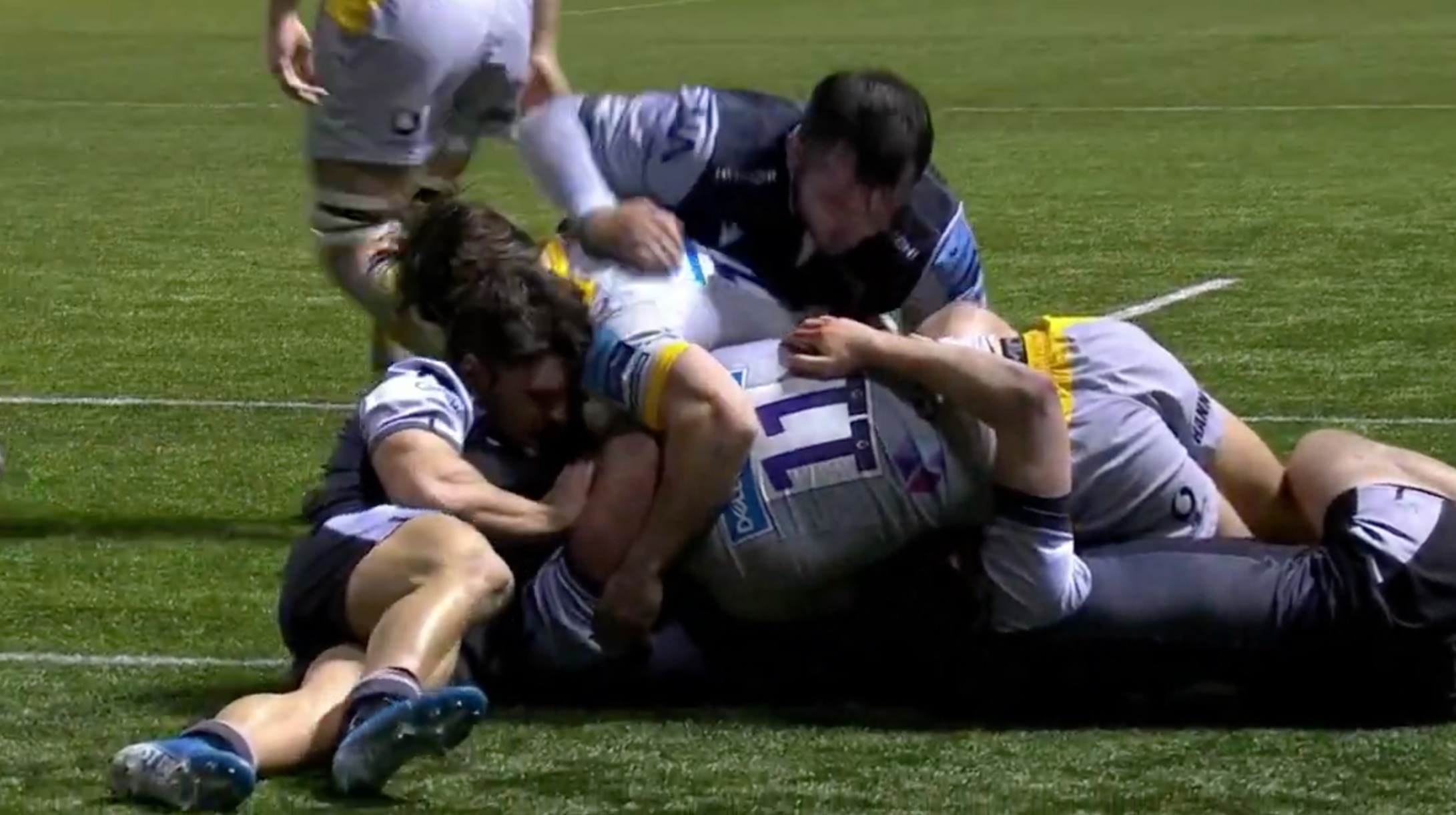 Aquí revive la falta de Mateo Carreras | Video: BT Sports.