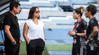 Agustín Lozano visitó en Ecuador a la Selección Peruana Femenina Sub-20