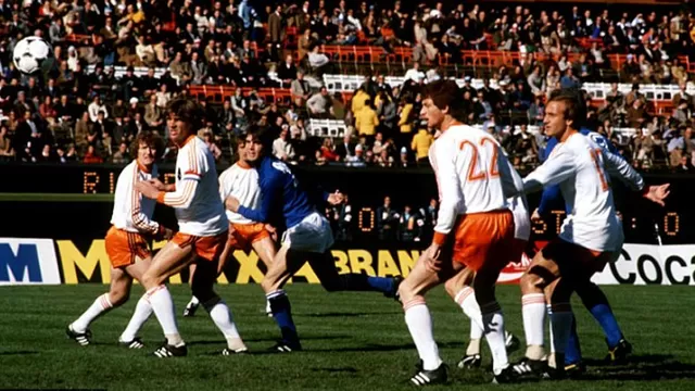 Argentina 1978: Arie Haan anotó esta &#39;bombazo&#39; para Holanda ante Italia