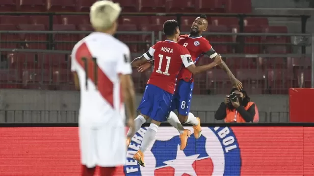 Arturo Vidal es alabado por el DT del Inter tras el Chile vs. Perú
