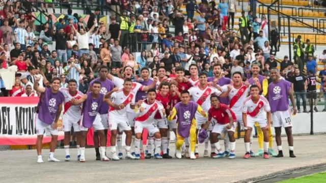 El equipo Sub 23 de la Selección Peruana celebró el triunfo frente a Chile / Foto y Video: La Blanquirroja