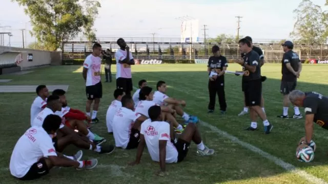 Así entrenó la selección peruana en Asunción-foto-2