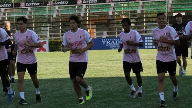 Así entrenó la selección peruana en Asunción-foto-5