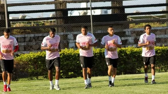Así entrenó la selección peruana en Asunción-foto-6