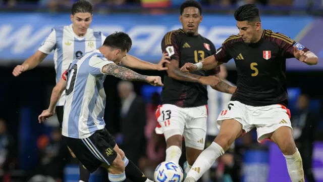 Así fue el duelo entre Messi con Zambrano y Callens en el Perú vs. Argentina por Eliminatorias 2026. | Video: AD