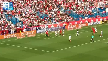 Así fue el gol de Canadá para el 1-0 sobre Perú en el amistoso en Montreal