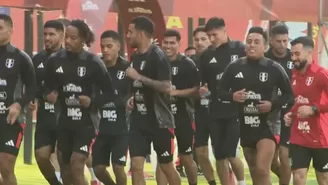 Los seleccionados llegan al entrenamiento listos para lo que será los próximos partidos amistosos / Video: Selección Peruana