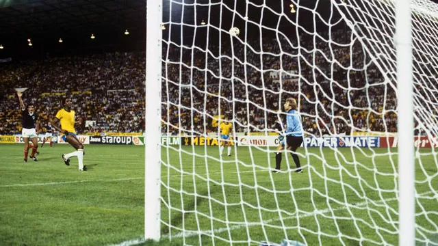El brasileño Eder anotó dos de los mejores goles de los Mundiales en España 1982