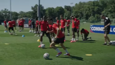 La selección de Canadá se prepara para el encuentro de esta tarde con Perú / Video: CANMNT