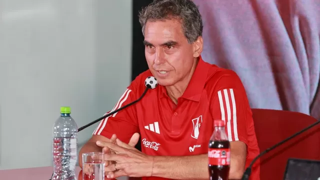 José Guillermo del Solar molesto por no contar con jugadores debido a decisión de clubes / Foto: FPF / Video: América Deportes