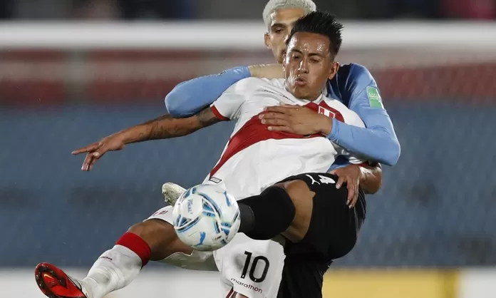 Christian Cueva Reaccionó Al Difícil Momento De La Selección Peruana ...