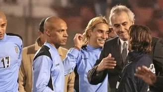 Fossati ocupó el tercer lugar de la Copa América con Uruguay en el 2004 / Foto: EFE / Video: Internet
