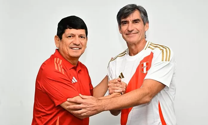 Óscar Ibáñez continuará como técnico de la selección peruana
