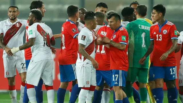 La FIFA castigó a Perú por insultos discriminatorios a Chile en duelo por Eliminatorias