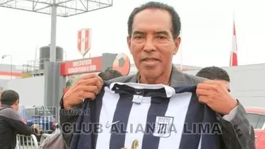 A través de la cuenta oficial de la FPF se lamentó el fallecimiento. | Foto: Alianza Lima