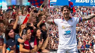 Gianluaca Lapadula: Camiseta de selección peruana se lució en celebración del Cagliari