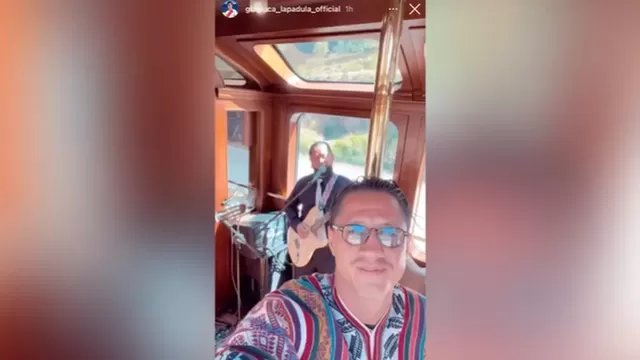 Lapadula viaja junto a su familia. | Video: Instagram