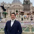 Gianluca Lapadula se lució junto al nacimiento peruano en el Vaticano