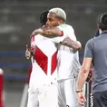 Jefferson Farfán se rinde ante Gianluca Lapadula tras la victoria en Venezuela