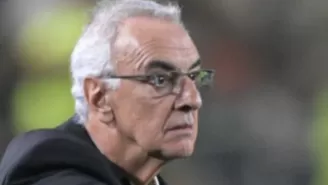 Jorge Fossati, entrenador de 71 años. | Foto: AFP