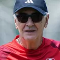 Jorge Fossati visitó el entrenamiento de Universitario