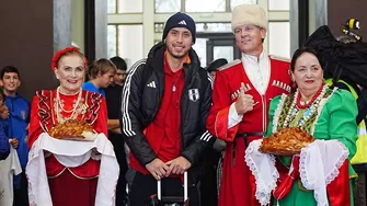 La Bicolor viajó a Sochi para el amistoso ante Chile y luego enfrentará a Bolivia en diciembre. | AD