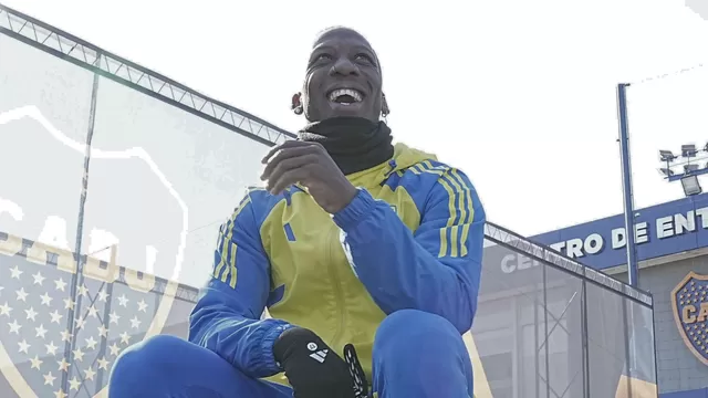 Luis Advíncula dejó el gimnasio y ya entrena con el equipo pensando en la Copa Sudamericana / Foto: Boca Juniors