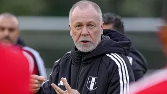 Mano Menezes debutó con una derrota ante Senegal, pero ve con optimismo el futuro. | Foto: Bicolor