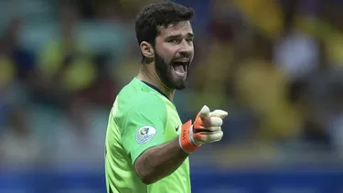 Allison Becker es el arquero titular de Brasil. | Foto: AFP