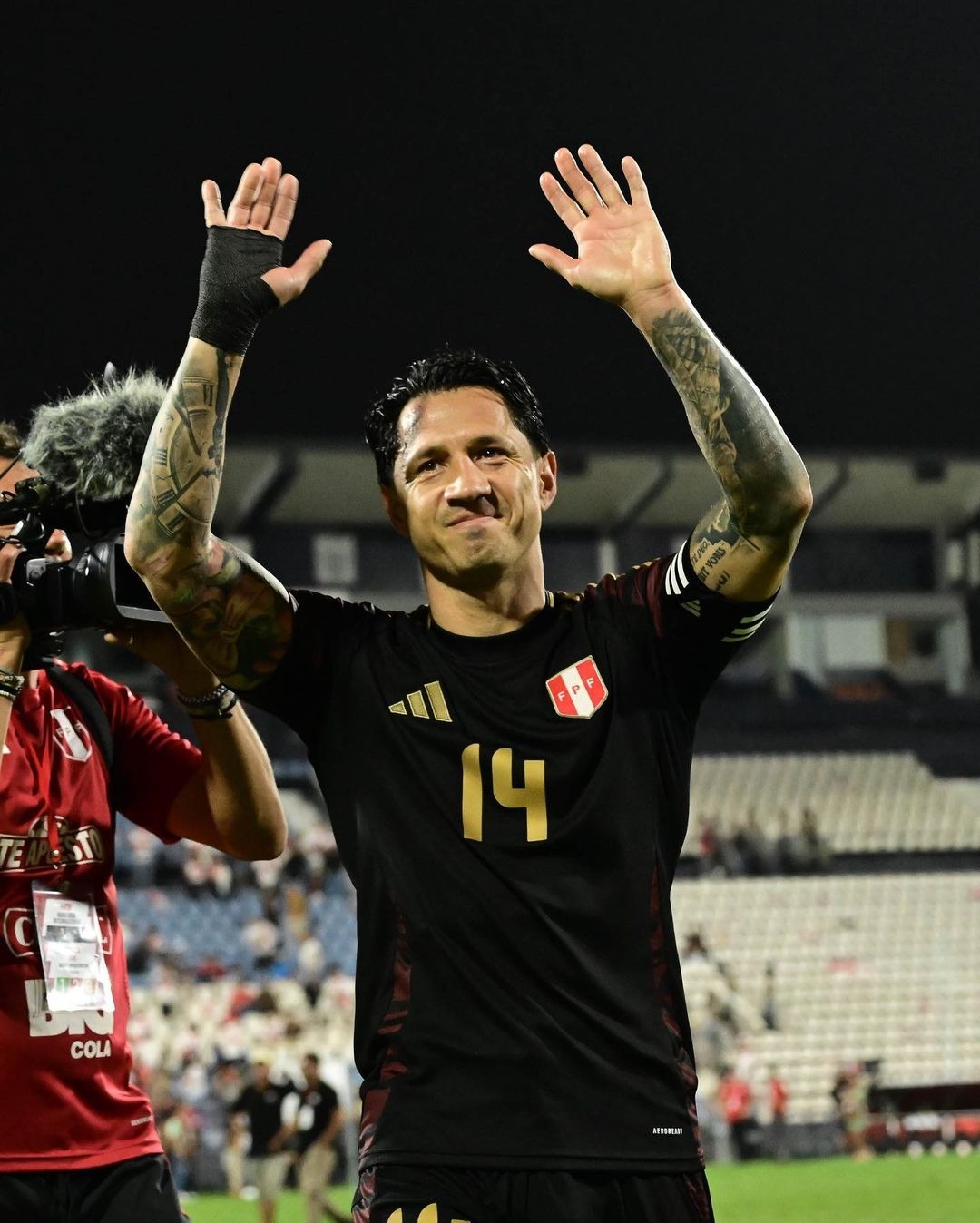 Gianluca Lapadula acabó como capitán de Perú. | Foto: @gianluca_lapadula_official