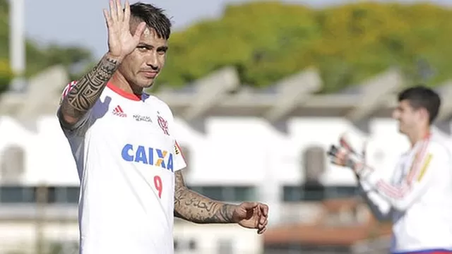 Paolo Guerrero se sintió en práctica de Flamengo y asusta a la selección