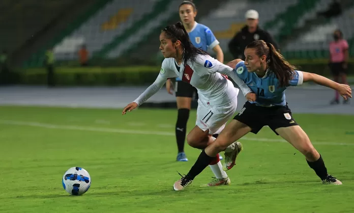 NUESTRA BICOLOR FEMENINA DISPUTÓ DOS AMISTOSOS ANTE URUGUAY - FPF