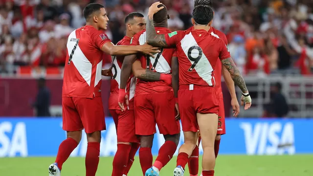 La selección peruana perdió su última chance de alcanzar el Mundial Qatar 2022. | Foto: AFP