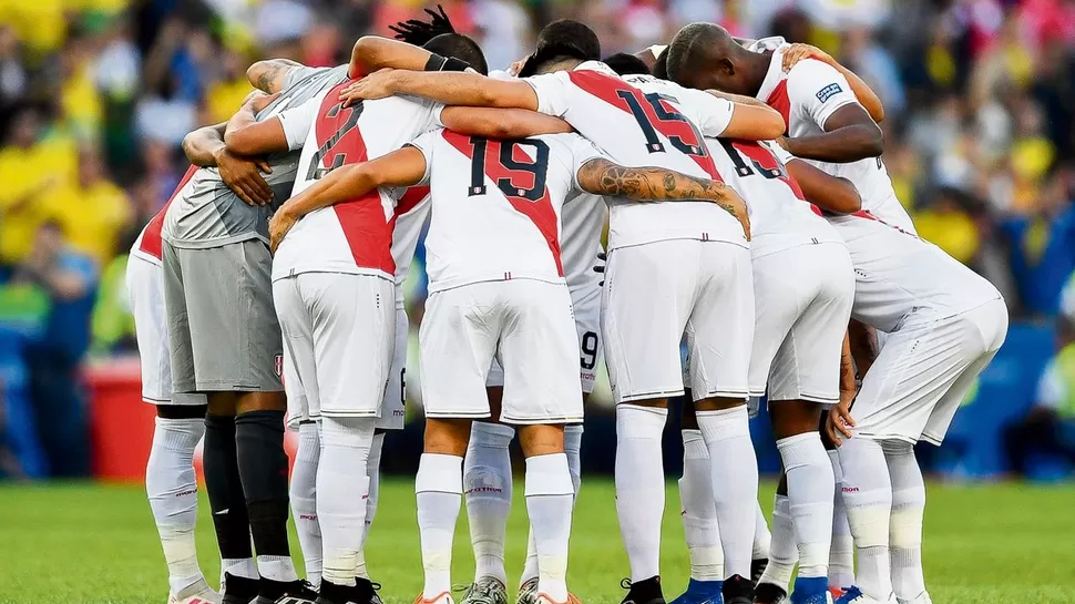 La casa de apuestas online le da un 26% de posibilidades a la selección peruana en Paraguay. | Foto: Difusión