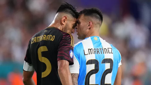 Carlos Zambrano y Lautaro Martínez tuvieron un partido aparte durante todo el compromiso en el Hard Rock Stadium. | Video: TyC Sports.