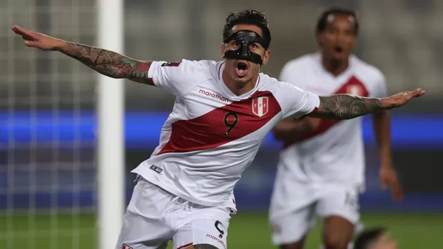 Perú goleó 3-0 a Bolivia y quedó a dos puntos de la clasificación directa a Qatar 2022