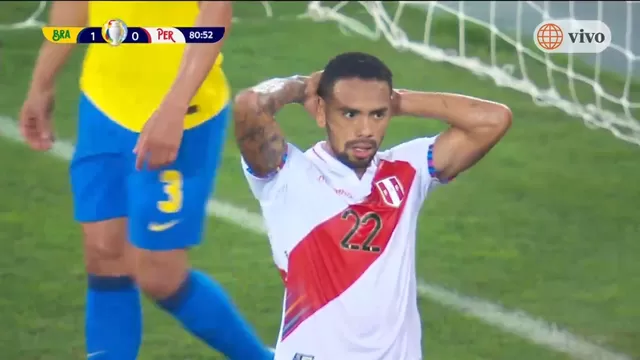 Perú vs. Brasil:  Callens estuvo cerca del 1-1 tras un cabezazo