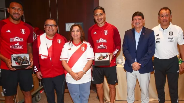 Perú vs. Brasil: Dina Boluarte visitó a la Bicolor y se emocionó por esta razón