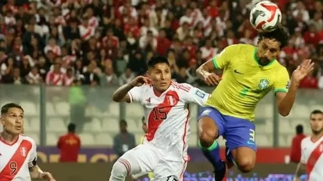 Raúl Ruidíaz y Marquinhos en el gol del brasileño. | Video: América Deportes.